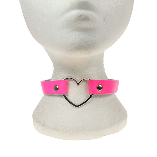NB245I 1 Row Heart Fitting Leather Choker FL PINK