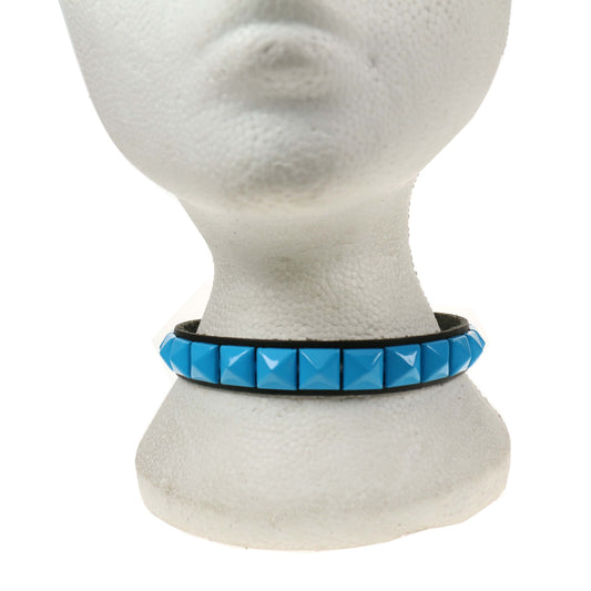 NB246H 1 Row 1/2 Inch Blue Pyramid Leather Choker