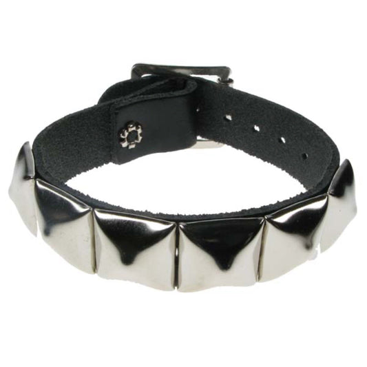 WB008 1 Row Pyramid Leather Wristband - Black