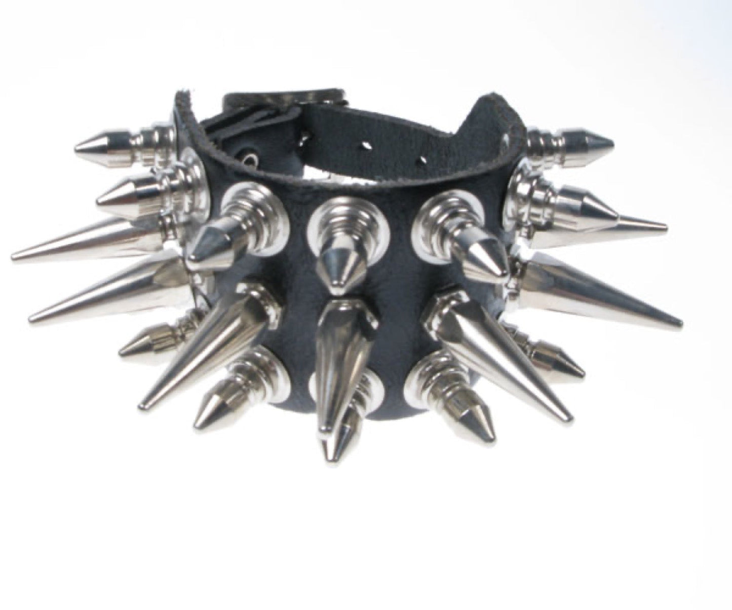 WB063 3 Row Medium Popper Spike and Medium Hexagon Spike in middle Leather Wristband - Black