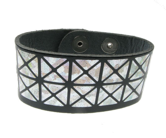 WB138 2 Row width Metallic Silver Pyramid Print Leather Wristband (Buttoned) - Black