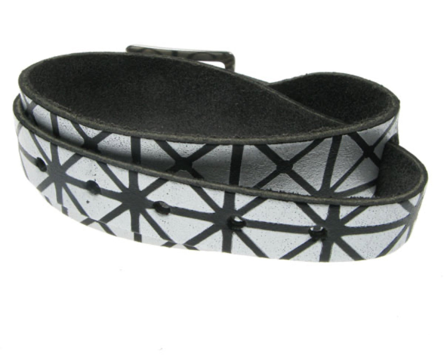 WB146 2 Row width Single Wrap Around White Pyramid Print Leather Wristband - Black