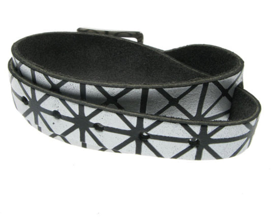 WB146 2 Row width Single Wrap Around White Pyramid Print Leather Wristband - Black