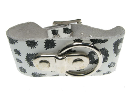 WB156 2 Row Handle Plate and Small Wring on Leapord Print Leather Wristband - White