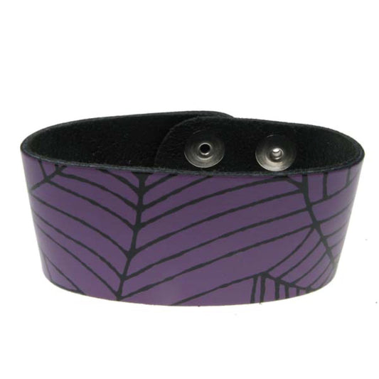 WB211C 3 Row spiderweb print Leather Wristband (Buttoned) - Purple