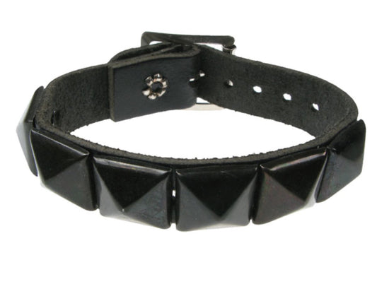 WB252 1 row black pyramid Leather Wristband - Black