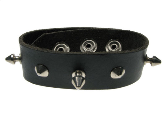 WB277 1 Row conical & spike Leather Wristband (Buttoned) - Black
