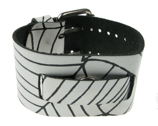 WB319 WATCH STRAP, SPIDER PRINT Leather Wristband - Black
