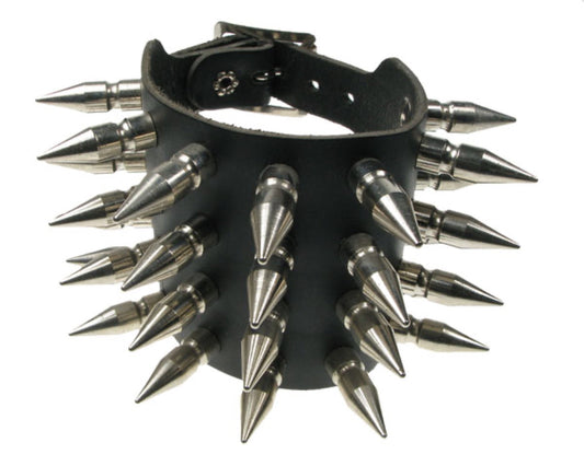 WB440 4 ROW MEDIUM SPIKE Leather Wristband - Black