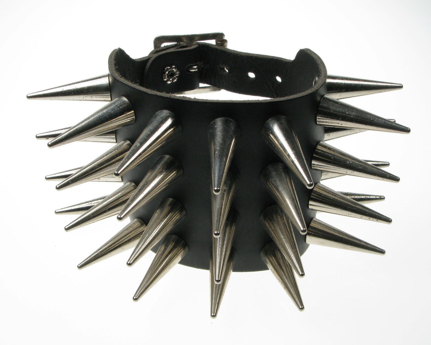 WB446 4 ROW MEDIUM CONE Leather Wristband - Black