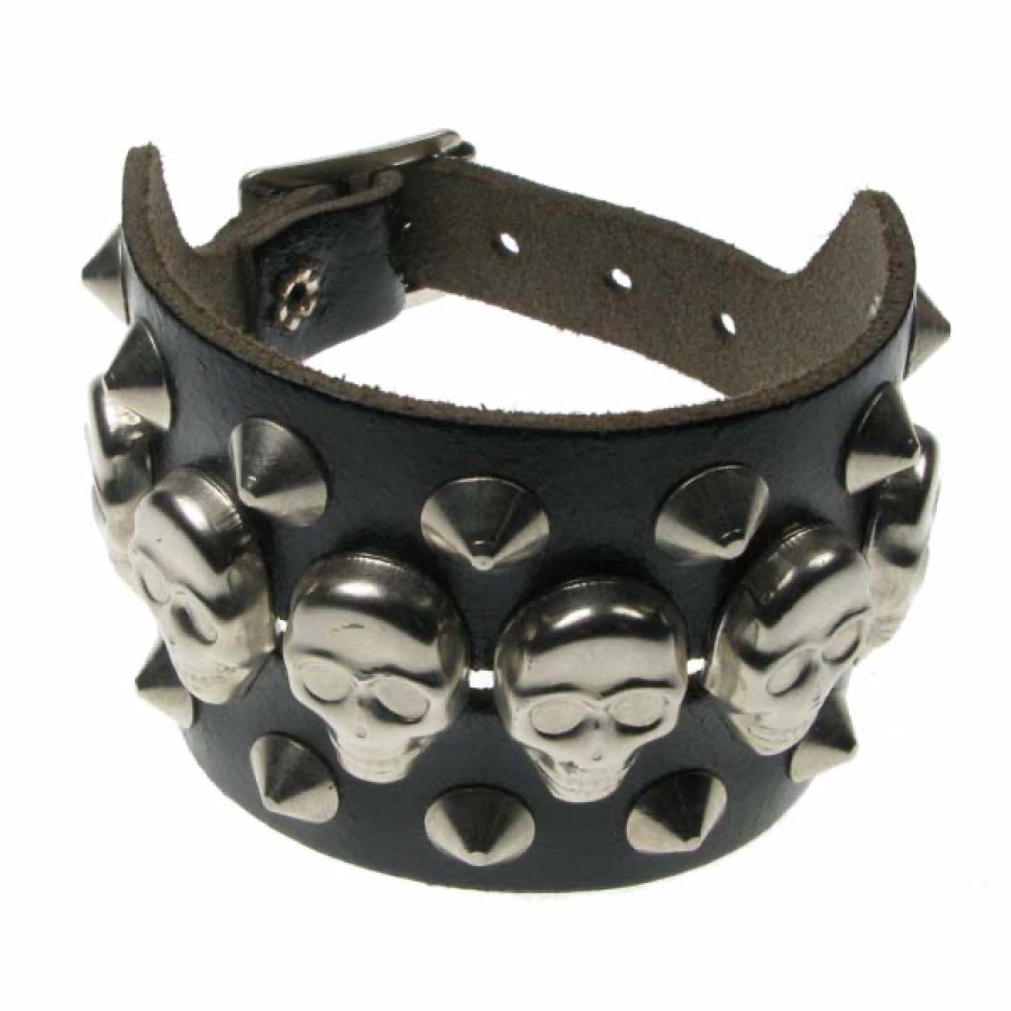WB450 3 ROW WIDTH SKULL IN MIDDLE WITH CONICALS Leather Wristband - BLACK