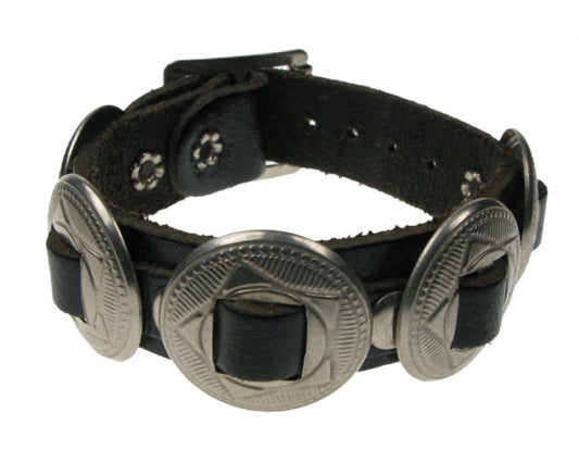 WB474 1 ROW CONCHO  Leather Wristband - Black
