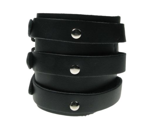 WB507 3 WRISTBANDS RIVETTED ONTO LEATHER PIECE Leather Wristband - BLACK